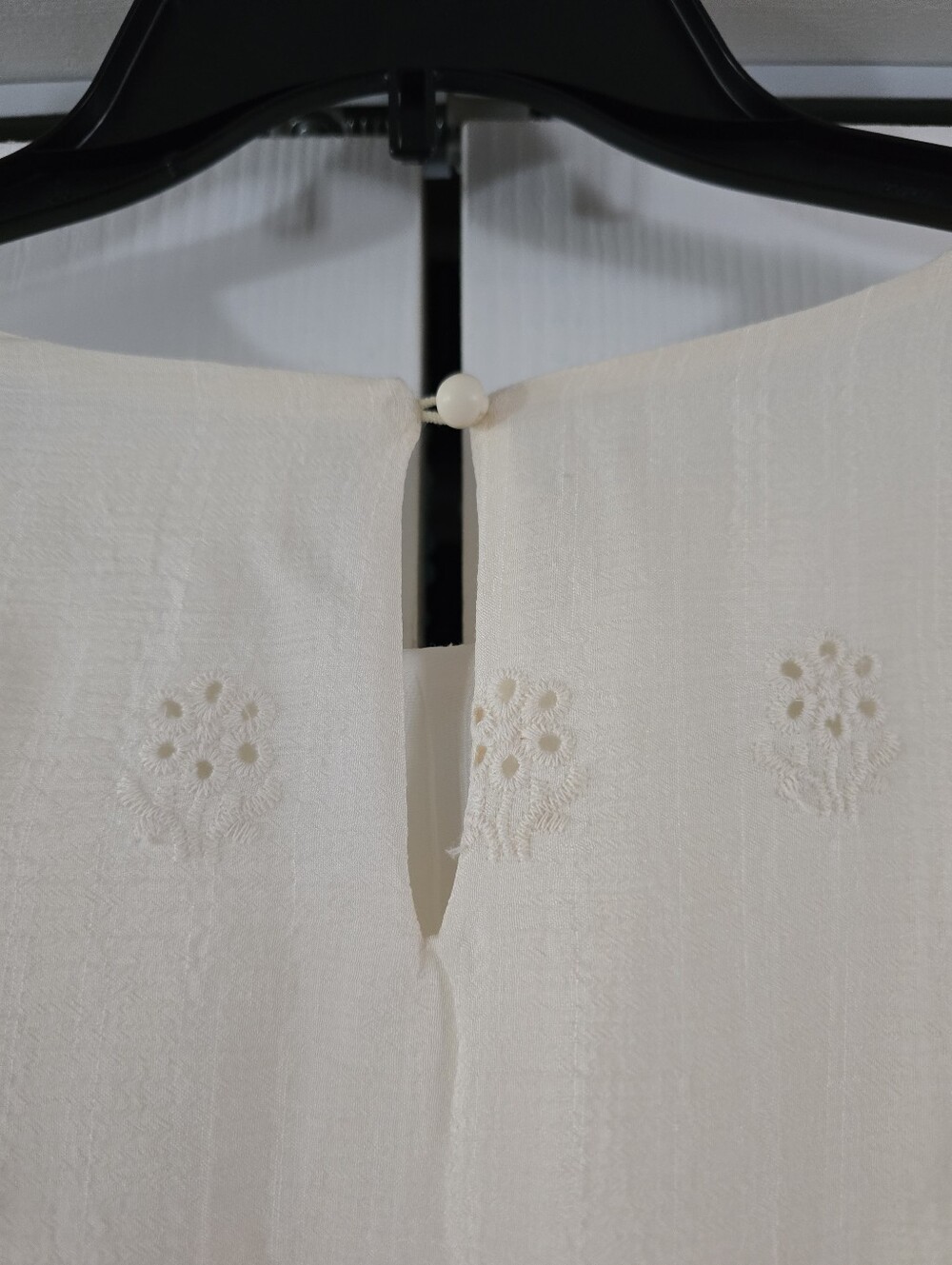 Women's Embroidery Romantic Puff Short Sleeve Rayon Cream Midi Dress Size L - Picture 15 of 17
